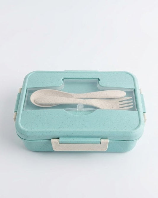 Tupper con cubiertos